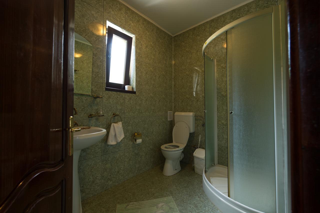 Complex Craiasa Muntilor Moieciu Hotell Moeciu De Sus Exteriör bild